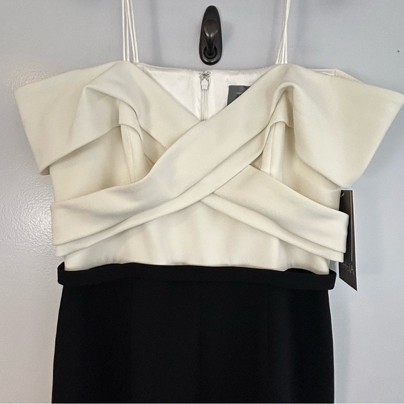NWT Theia Black/Ivory Crisscross Off the Shoulder Color Block Jumpsuit Size 10 - Picture 3 of 16